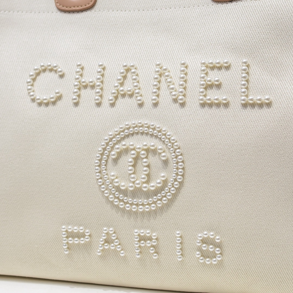 シャネルバッグ素材ディテール